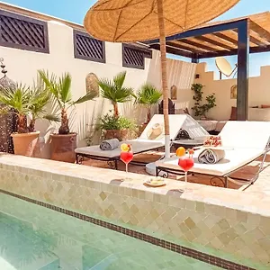 Des Lys رياد
